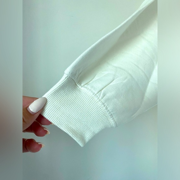 NWT Sex and the City Sweatshirt - Picture 2 of 5